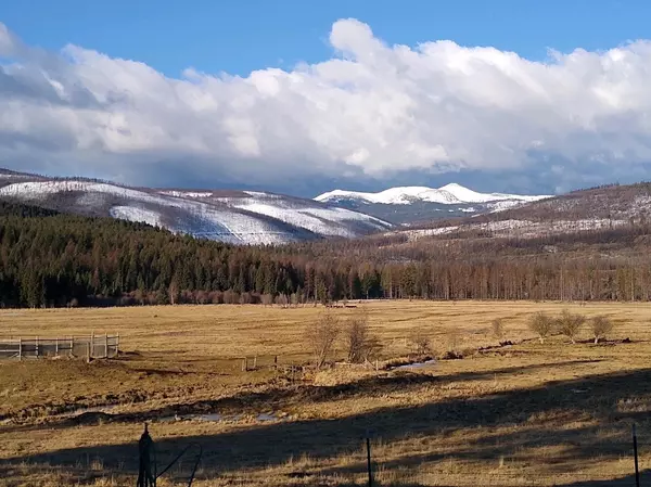 Rexford, MT 59930,7711 W Kootenai RD