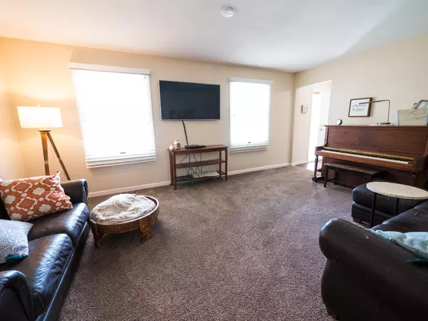 Great Falls, MT 59404,1803 Beech DR