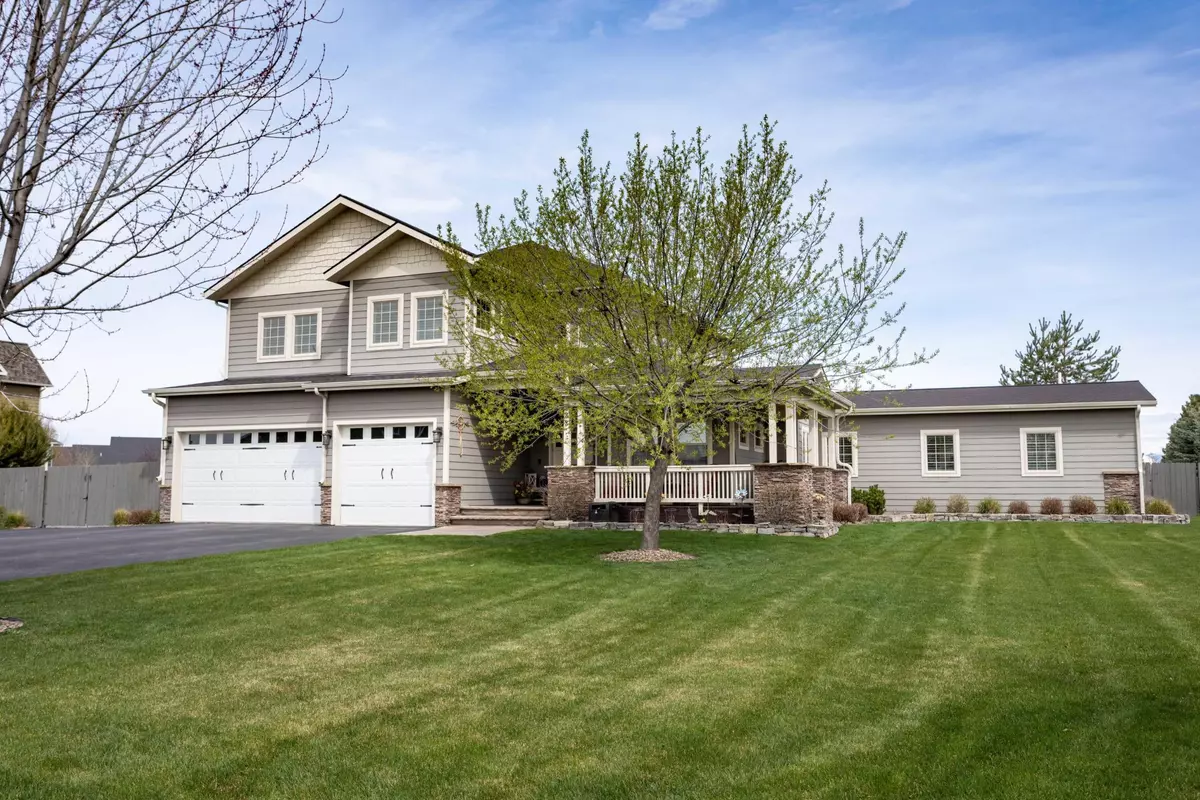 Kalispell, MT 59901,33 Grizzly WAY