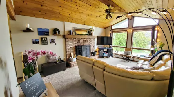 Great Falls, MT 59404,2724 Evergreen DR
