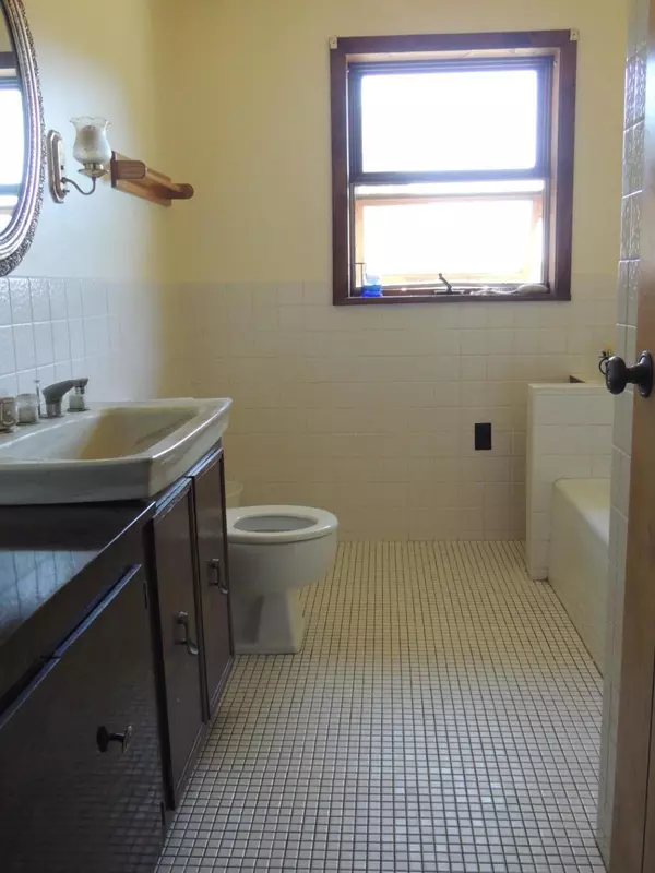 Alder, MT 59710,408 Hinch Creek RD