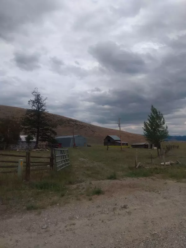 Lonepine, MT 59848,1272 West RD