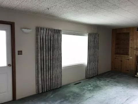 Sweet Grass, MT 59484,315 1st ST