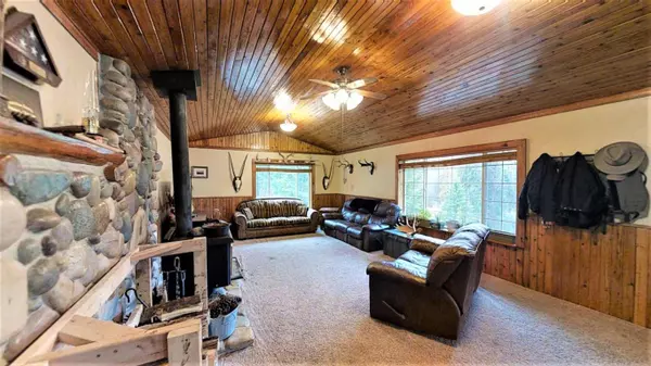 Rexford, MT 59930,9846 Pinkham Creek RD