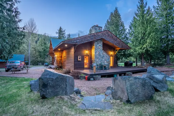 Yaak, MT 59935,22266 Yaak River RD