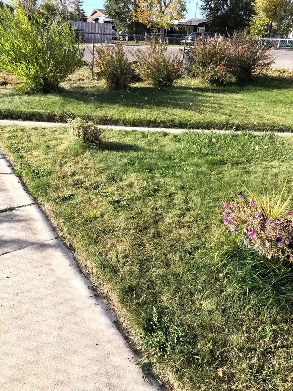 Browning, MT 59417,114 9th AVE SE