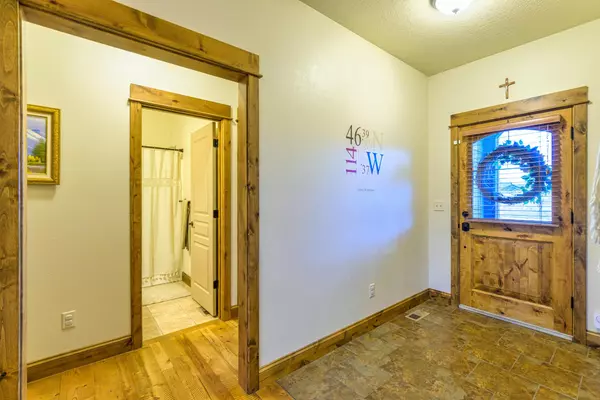 Lolo, MT 59847,5376 Woodrow LN