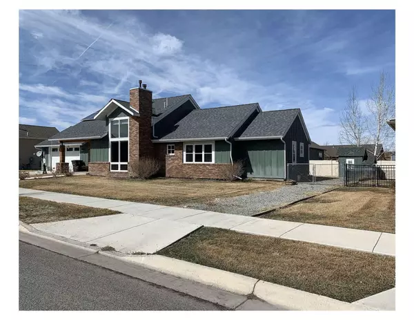 Helena, MT 59602,870 Wolf RD