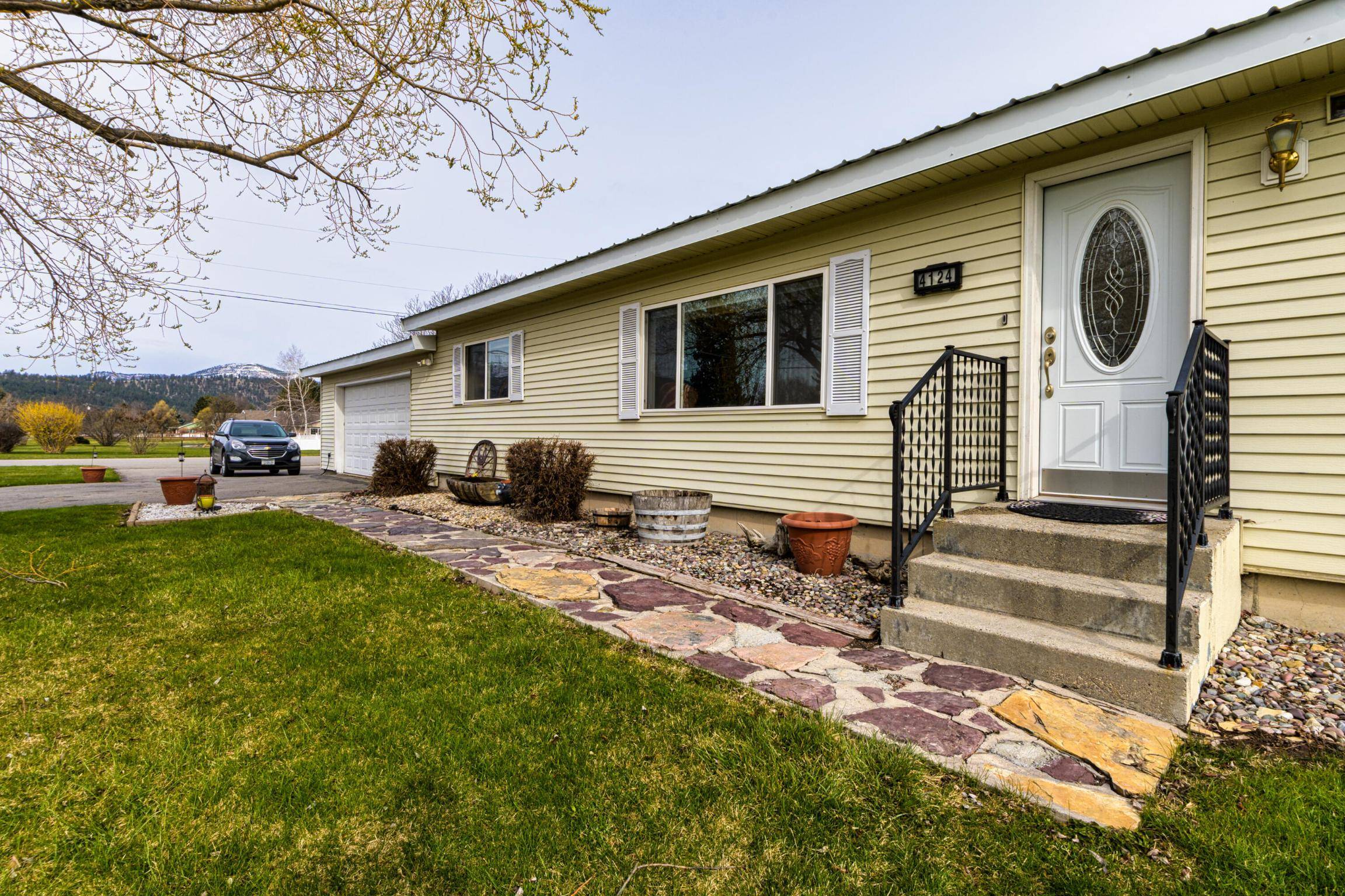 Missoula, MT 59804,4124 Mount AVE