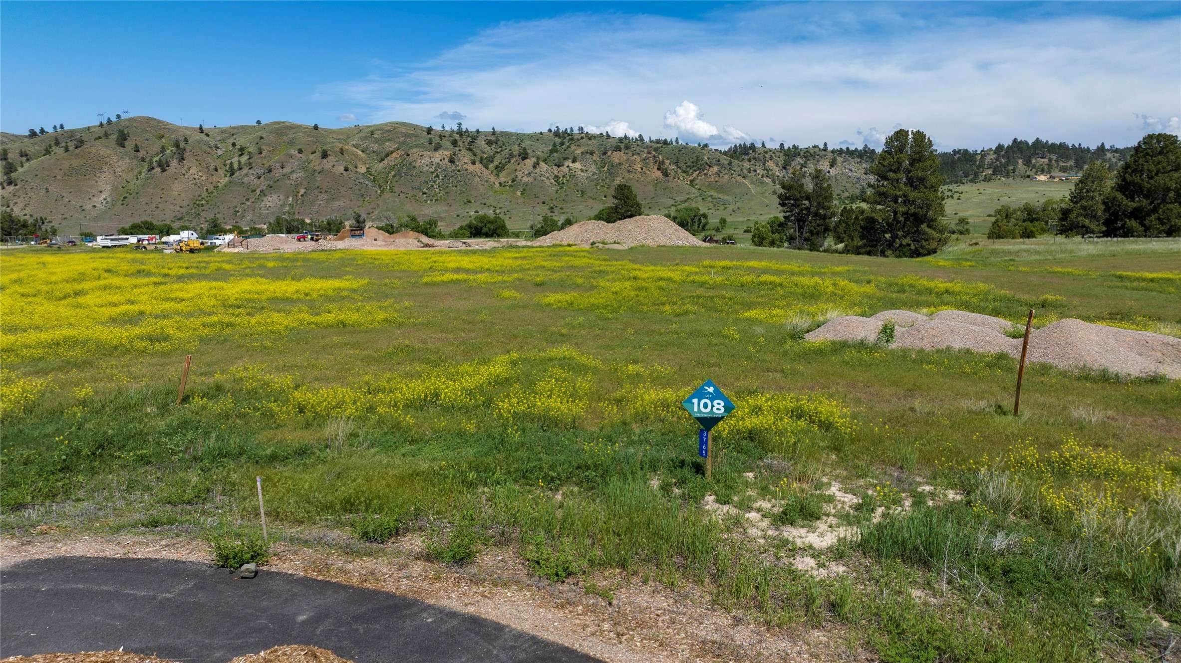 Helena, MT 59602,3765 Wolfwillow CT