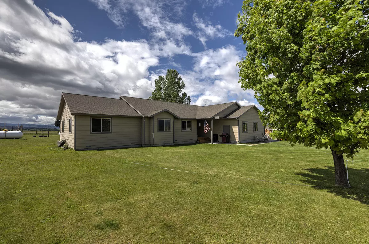 Corvallis, MT 59828,727 Quast LN