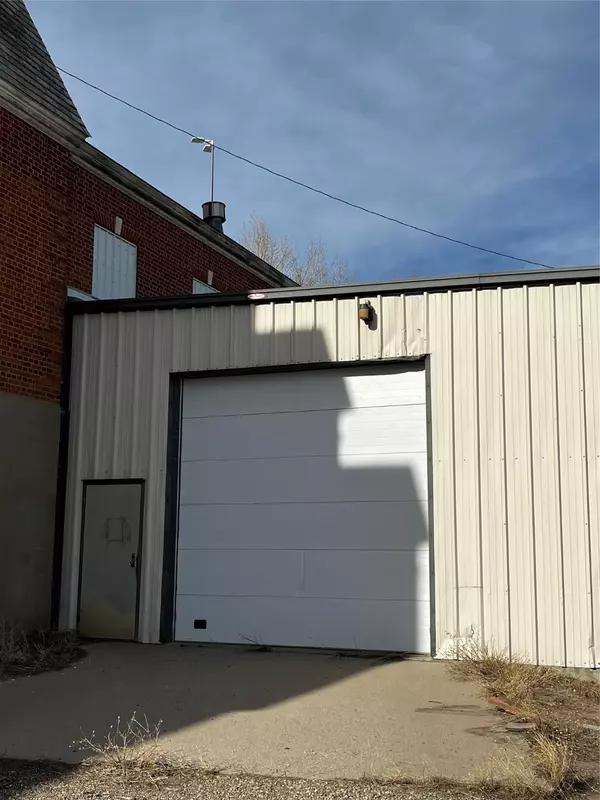 Sweet Grass, MT 59484,100 Railroad ST