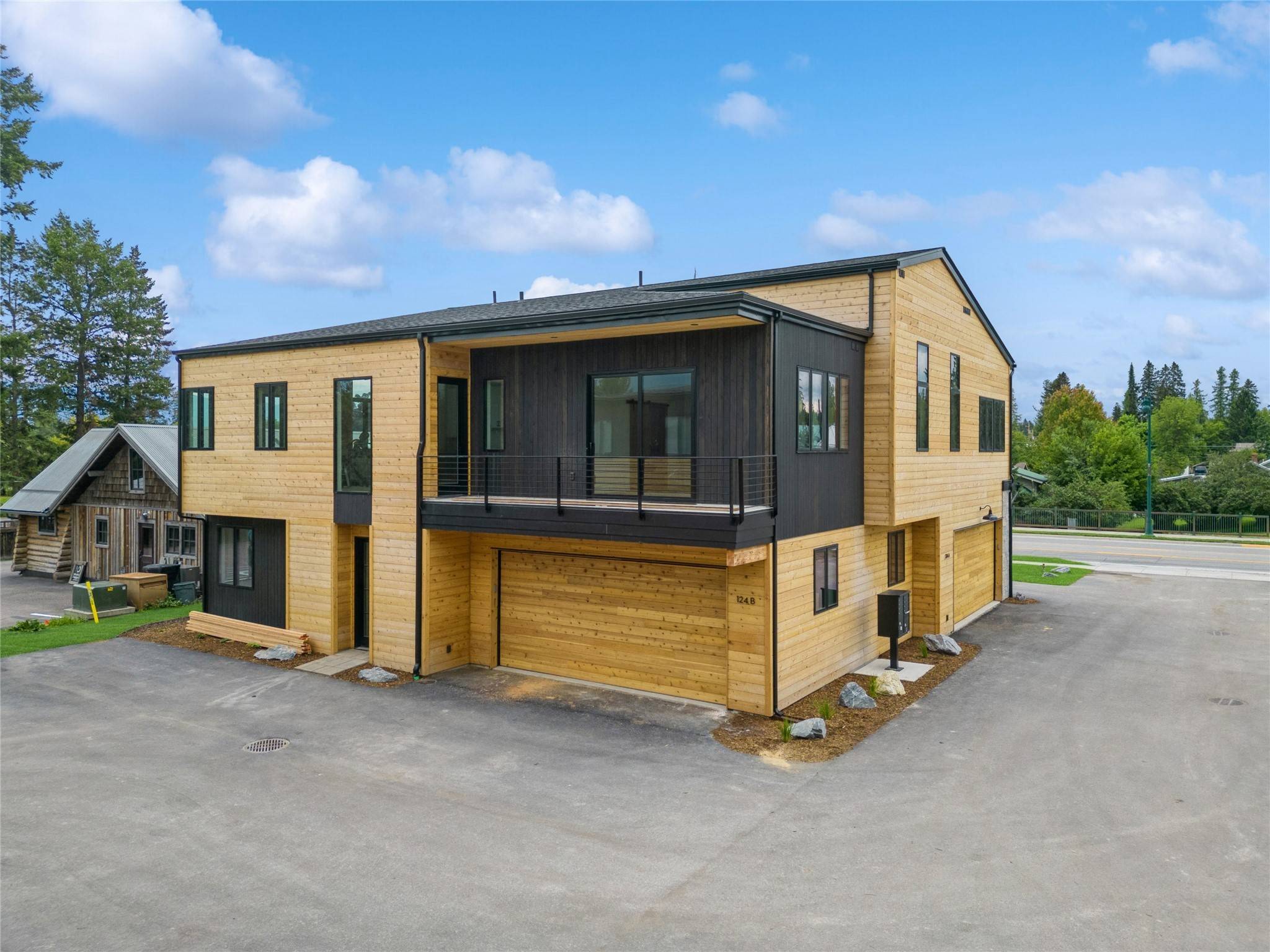 124 W 2nd ST #B,  Whitefish,  MT 59937