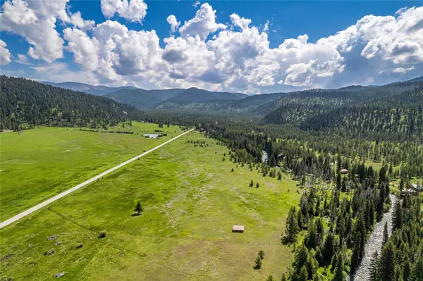 Sula, MT 59871,2721 East Fork RD