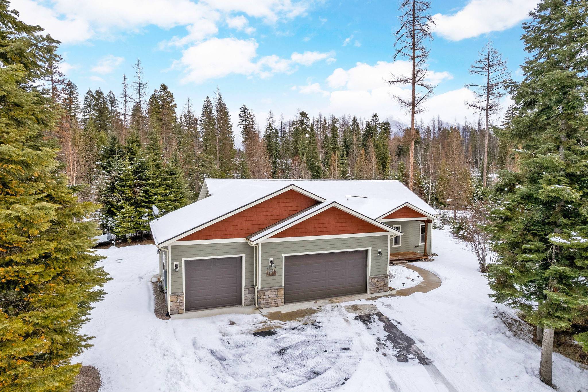 13378 Crescent Moon DR,  Bigfork,  MT 59911