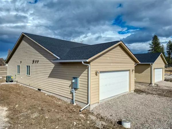 Kalispell, MT 59901,78 Hidden Buck CT