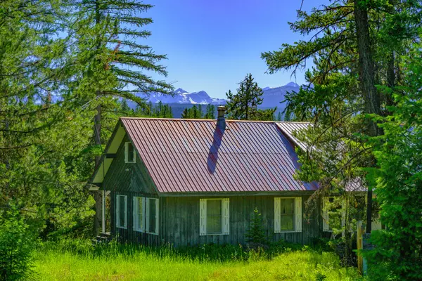 Condon, MT 59826,1355 Lindbergh Lake RD