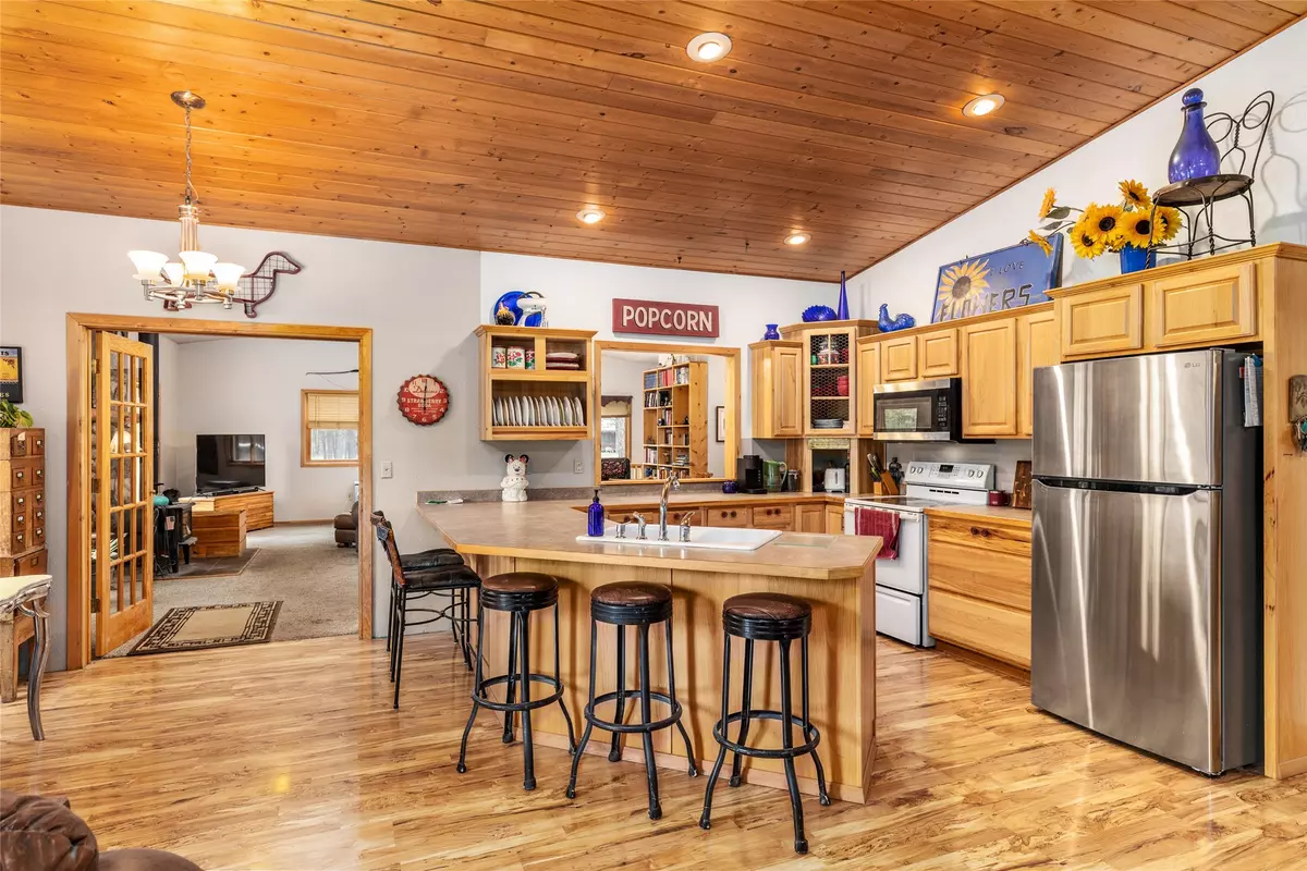 Seeley Lake, MT 59868,160 Rainbow CT