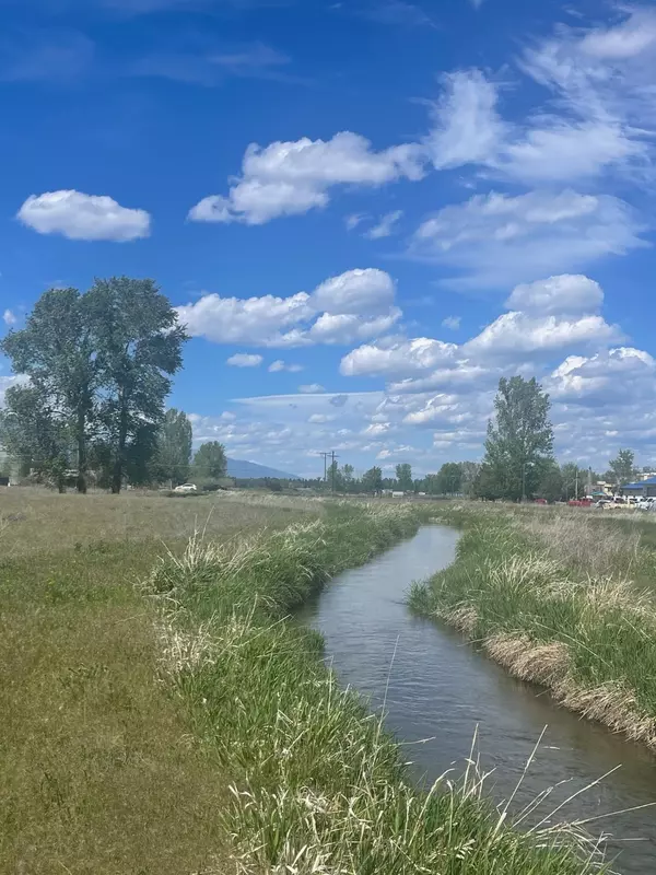 580 Old Corvallis RD, Hamilton, MT 59840