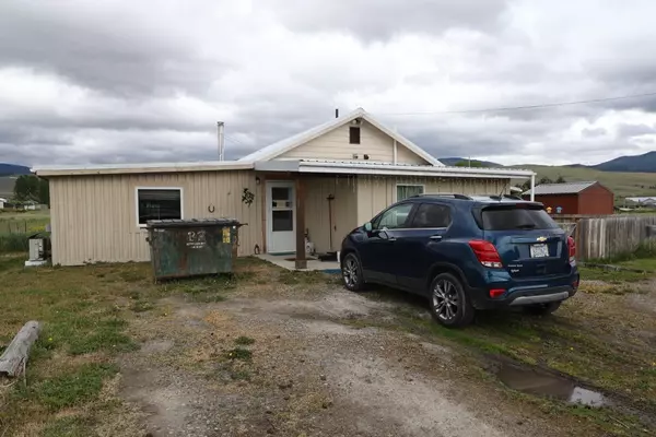 Plains, MT 59859,7449 MT HWY 200