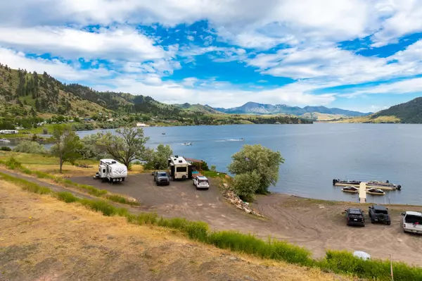 Wolf Creek, MT 59648,1350 Beartooth RD