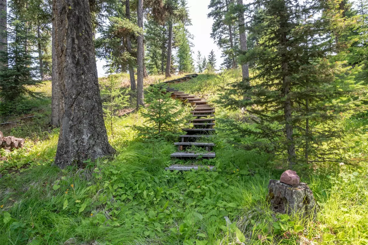 Seeley Lake, MT 59868,5862 Hwy 83 N