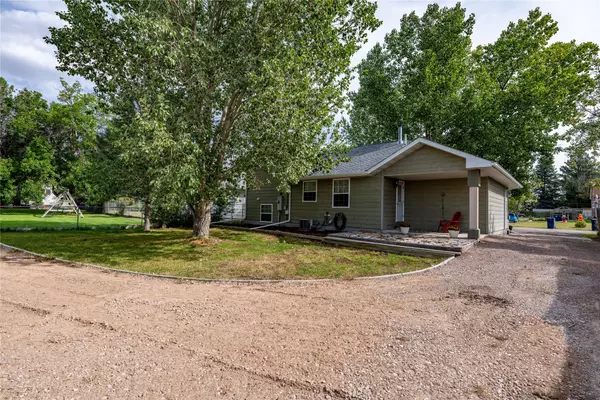 Great Falls, MT 59404,14 25th ST SW