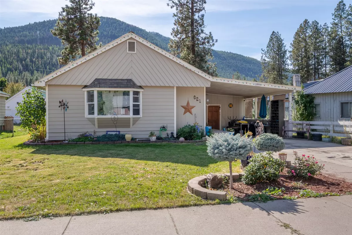 Superior, MT 59872,621 5th AVE E