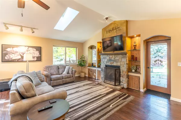 Whitefish, MT 59937,820 State Park RD