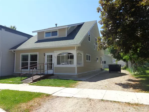 917 E 3rd ST, Anaconda, MT 59711