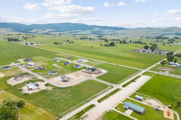 Stevensville, MT 59870,829 Chieftain CT