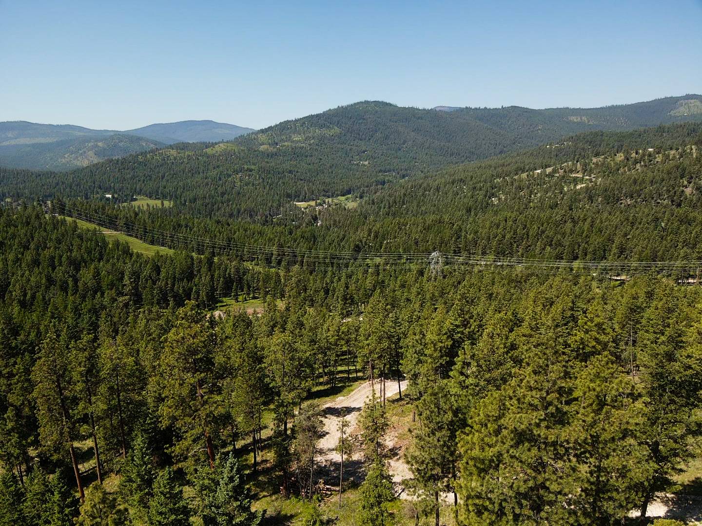 Lakeside, MT 59922,82 Hyden Ridge RD