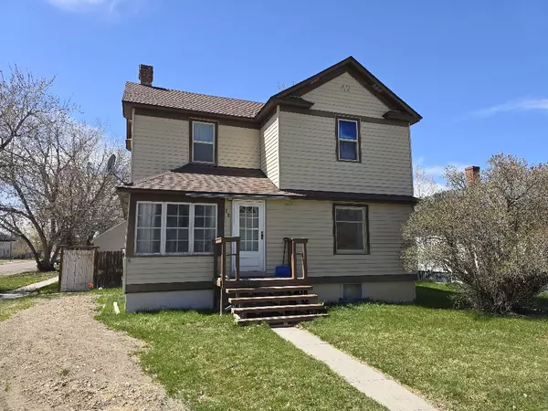 12 7th AVE NW, Choteau, MT 59422