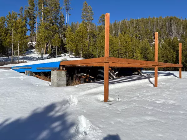 Philipsburg, MT 59858,121 S Granite RD