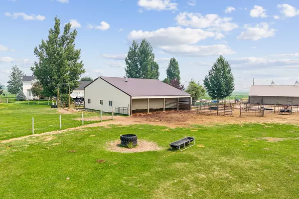 Corvallis, MT 59828,374 Wood LN