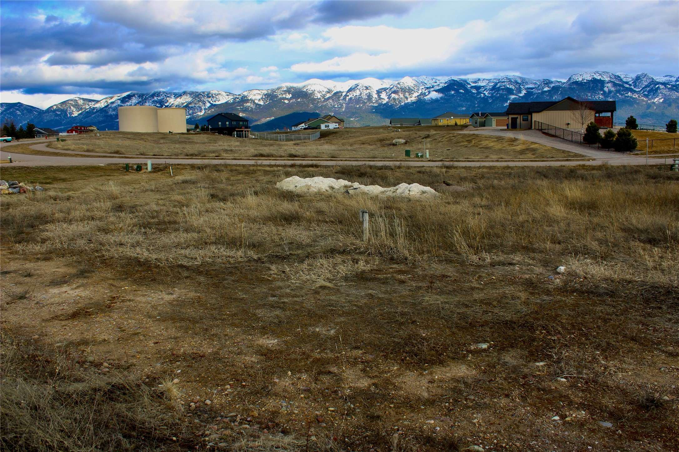 NHN Skyview LN, Polson, MT 59860