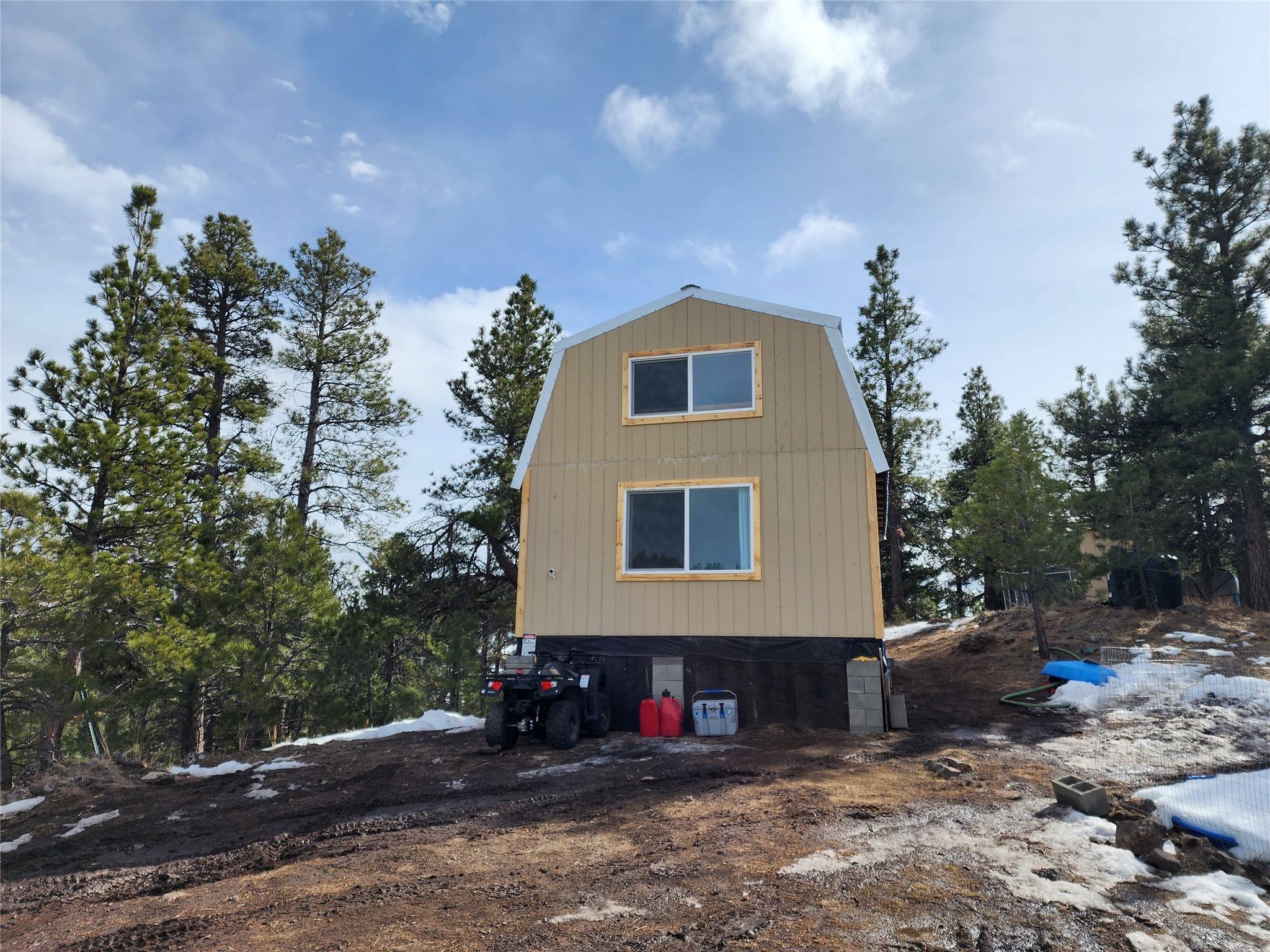 199 Bitterroot Ridge LN, Cascade, MT 59421