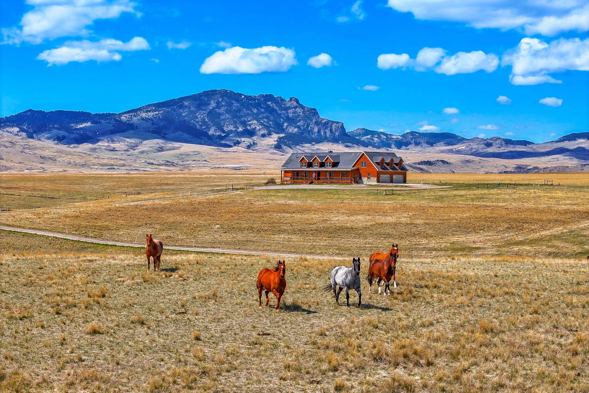 136 Knapp Creek LN, Cascade, MT 59421