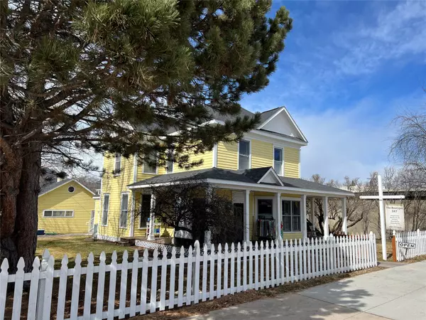Stevensville, MT 59870,327 Main ST