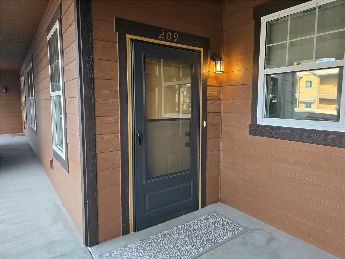 Missoula, MT 59808,4100 Mullan RD #209