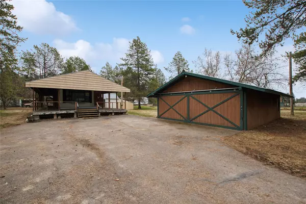 Columbia Falls, MT 59912,235 Sandy Hill LN