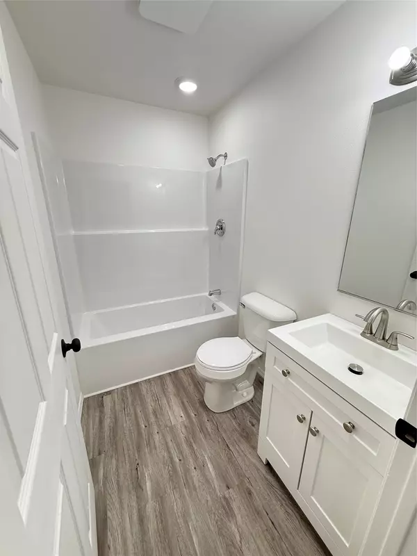 Troy, MT 59935,128 Kootenai AVE E