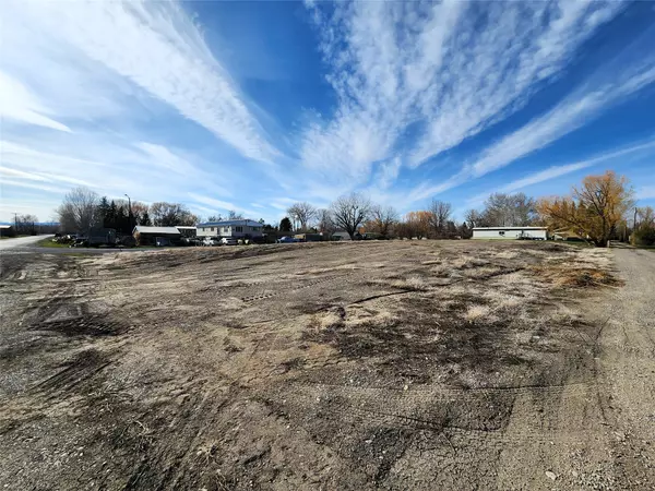 Choteau, MT 59422,613 4th AVE SW