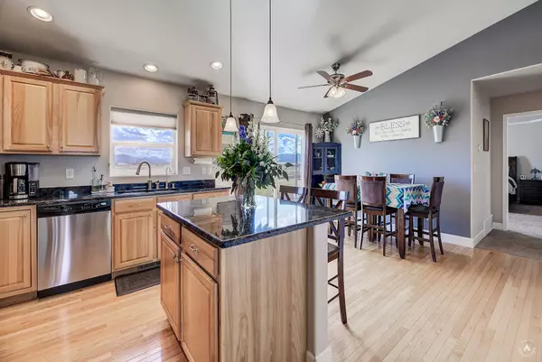 Helena, MT 59602,3649 Sly RD