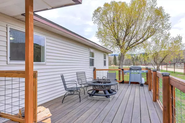 Darby, MT 59829,120 Joe Abbey LN