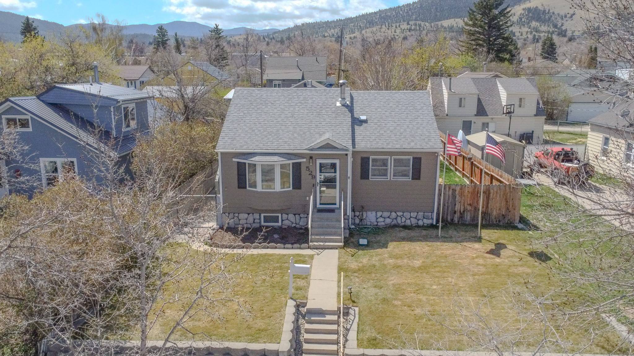 529 Hollins AVE, Helena, MT 59601