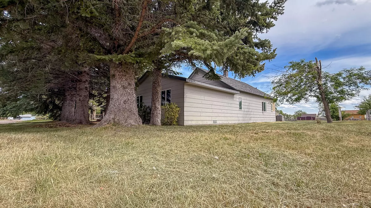 Choteau, MT 59422,802 2nd ST SW