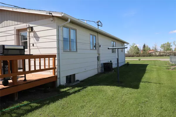 Valier, MT 59486,507 2nd ST