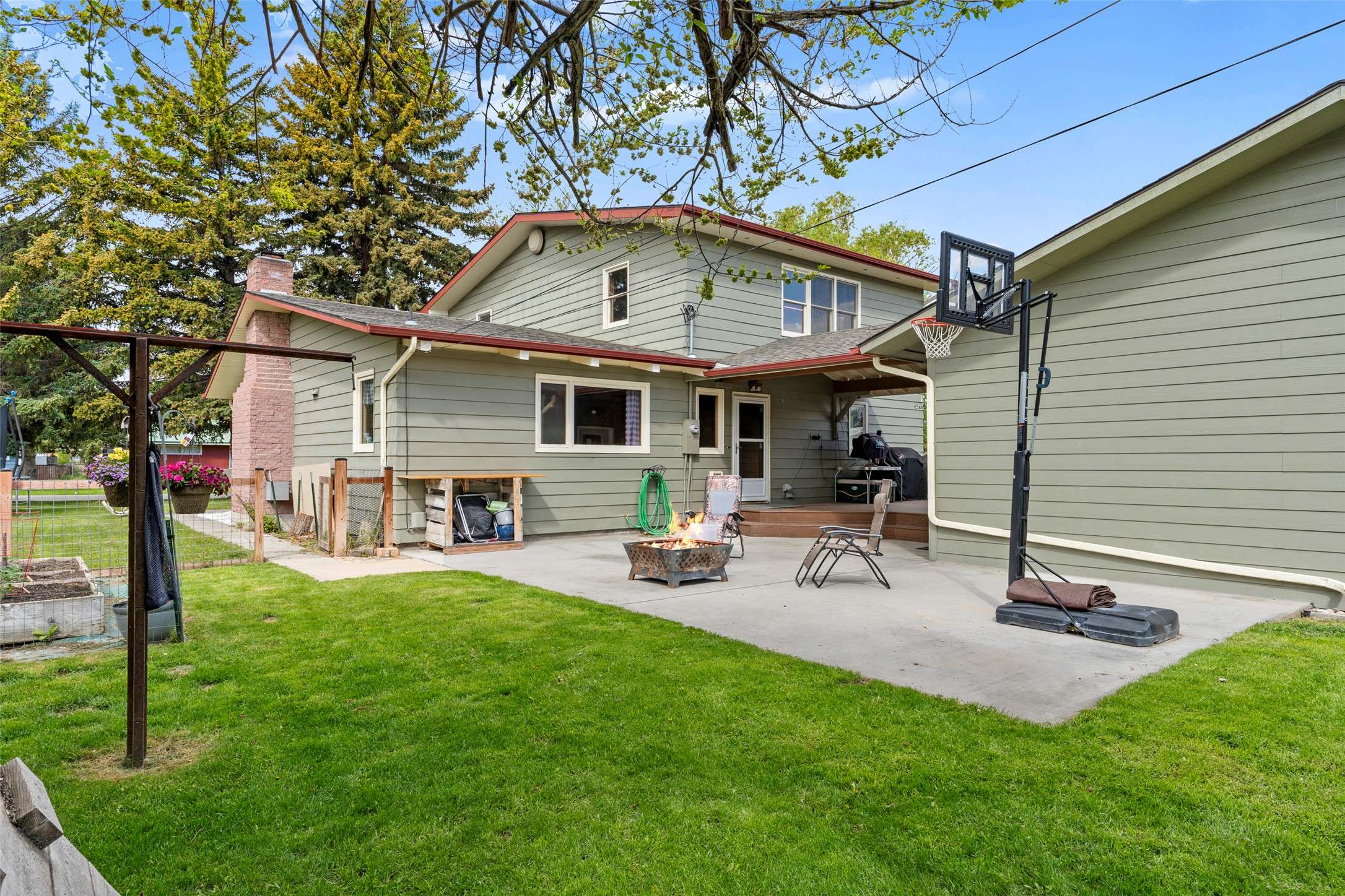 Townsend, MT 59644,210 N Cherry ST