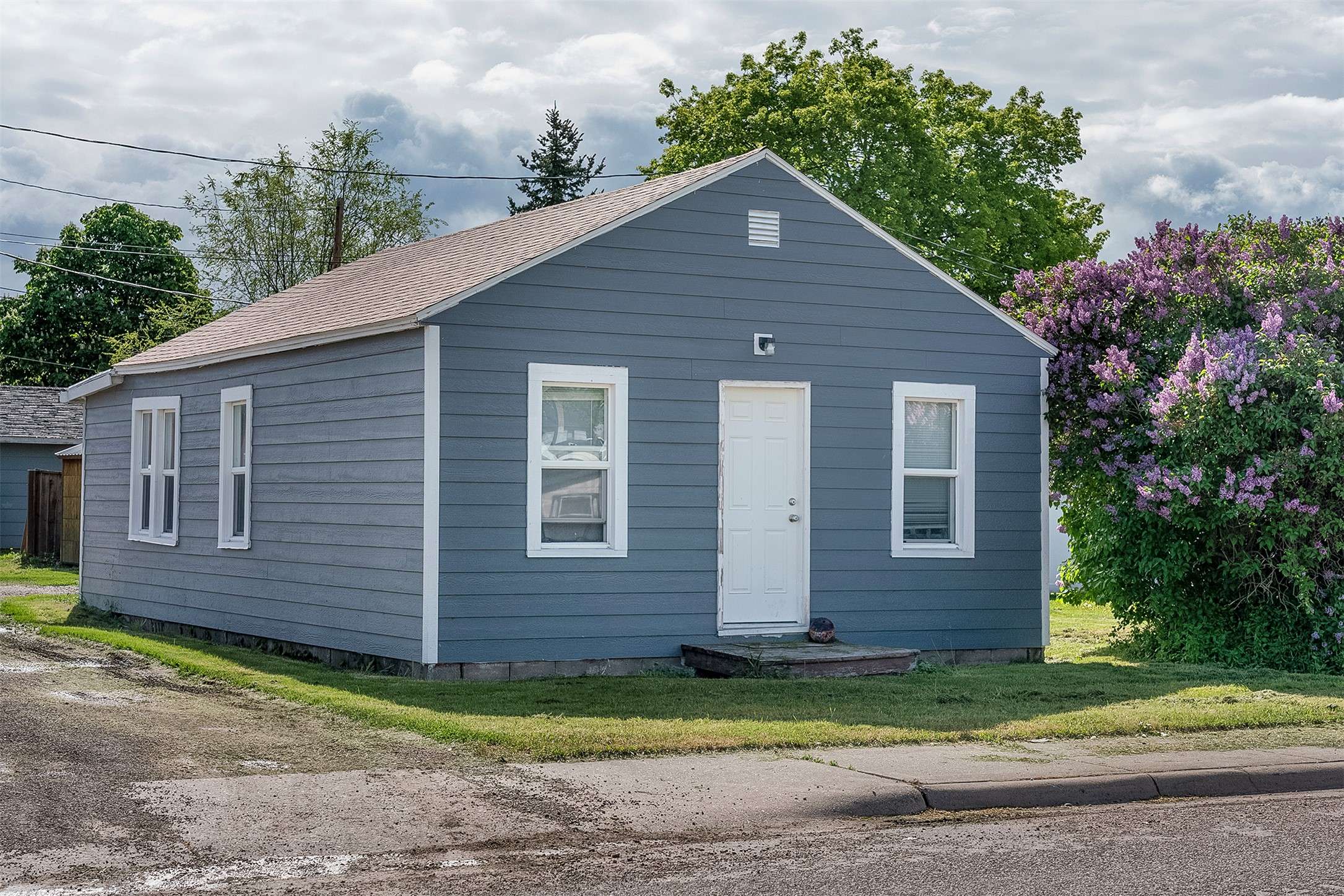 705 3rd ST W, Polson, MT 59860